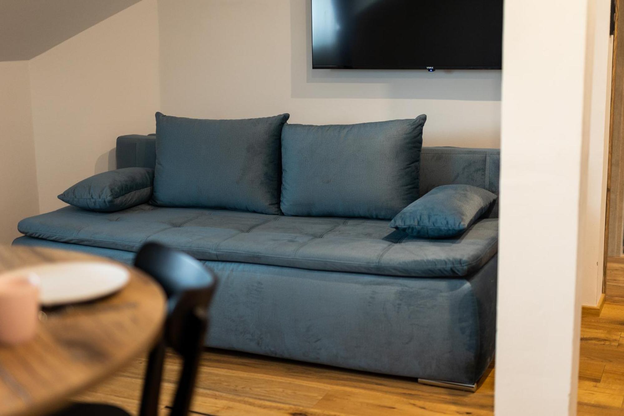 Kavenija Apartmaji - Free Parking Maribor Buitenkant foto