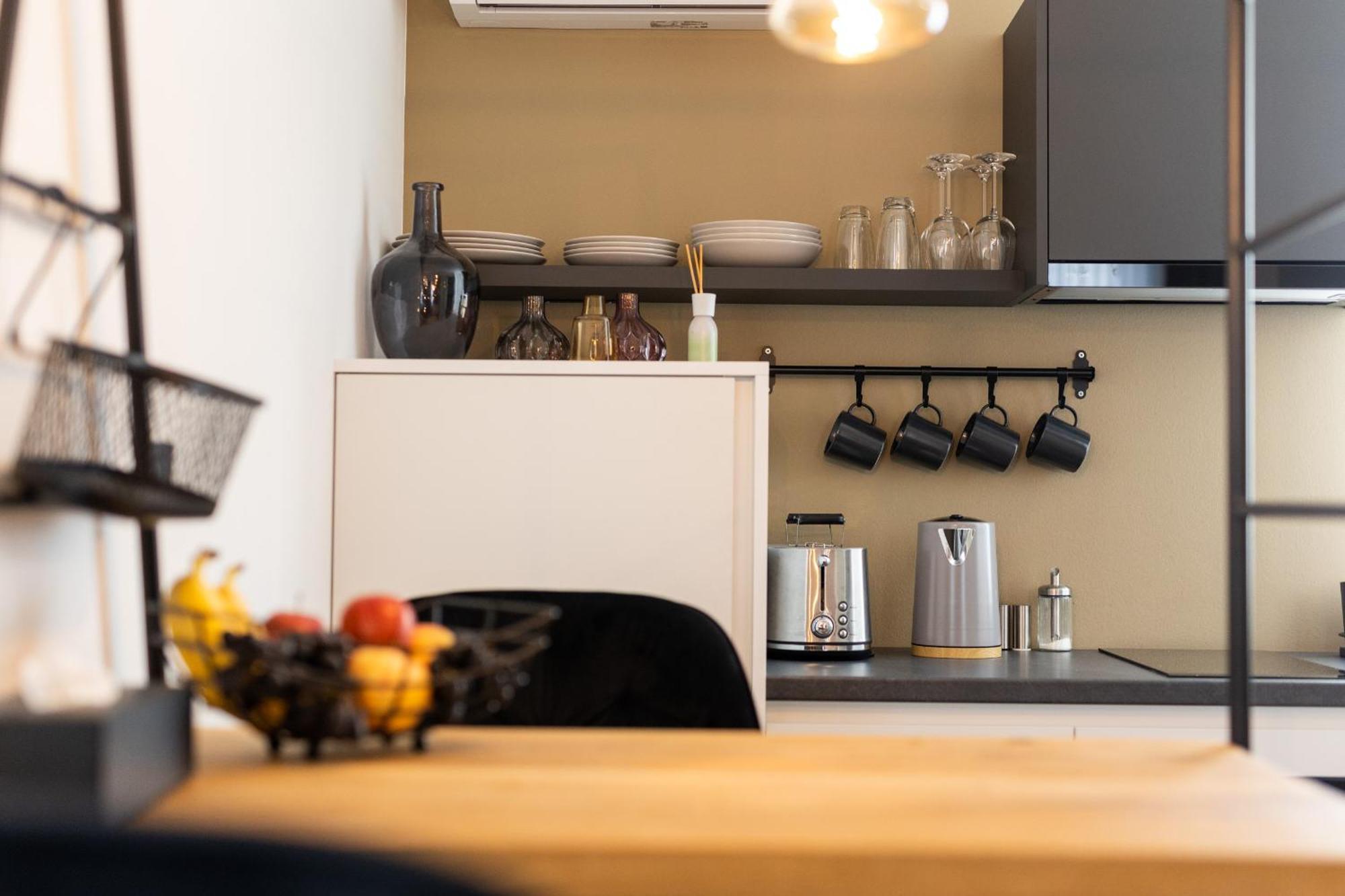Kavenija Apartmaji - Free Parking Maribor Buitenkant foto
